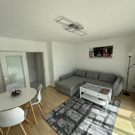 3-zimmer-oase: Gruene Ruhe Nahe Flughafen Und Muenchen Zentrum Apartment Eching (Freising)